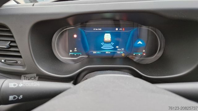 Minibus IVECO Daily C 65 Sprinter 519 MAN TGE Crafter