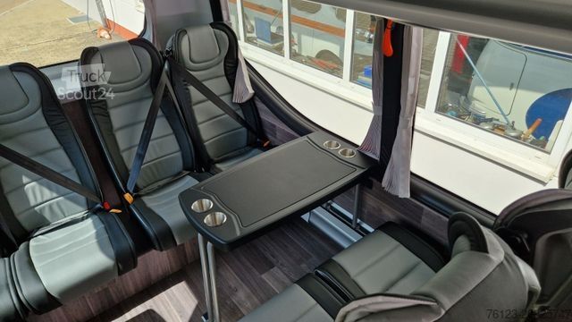 Minibús MERCEDES-BENZ 519 Sunset S 4 Ferqui Chasis 907 Vorlauffahrzeug