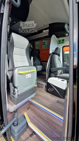 Minibús MERCEDES-BENZ 519 Sunset S 4 Ferqui Chasis 907 Vorlauffahrzeug