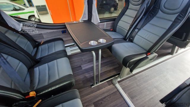 Minibús MERCEDES-BENZ 519 Sunset S 4 Ferqui Chasis 907 Vorlauffahrzeug