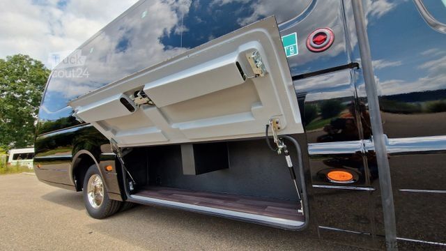 Minibús MERCEDES-BENZ 519 Sunset S 4 Ferqui Chasis 907 Vorlauffahrzeug