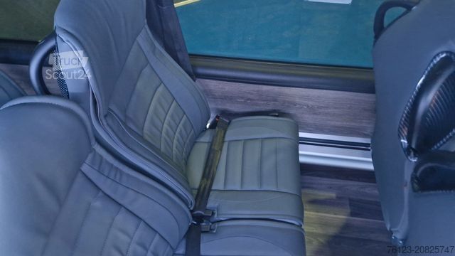 Minibús MERCEDES-BENZ 519 Sunset S 4 Ferqui Chasis 907 Vorlauffahrzeug