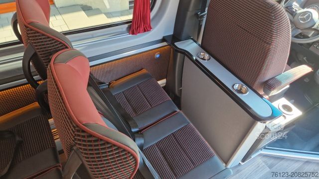 Minibús MERCEDES-BENZ 517 Lord Comfort XXL Lagerfahrzeug 23 SS