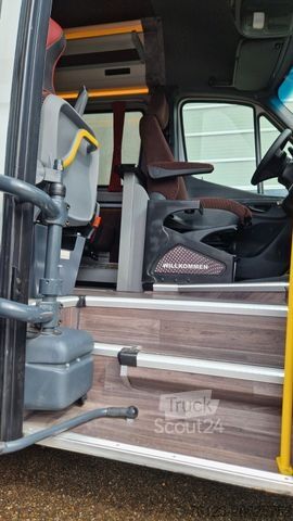 Minibús MERCEDES-BENZ 517 Lord Comfort XXL Lagerfahrzeug 23 SS