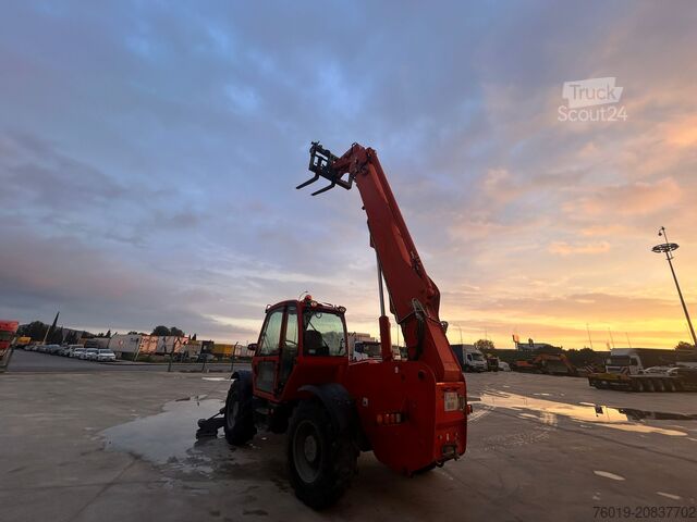 Verreiker JCB 535-125 HI-VIZ