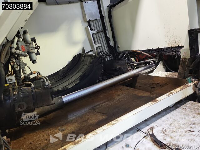 Garbage truck Volvo FM 420 FM 8X2 Palfinger PK 23501 Kran Crane VDL...