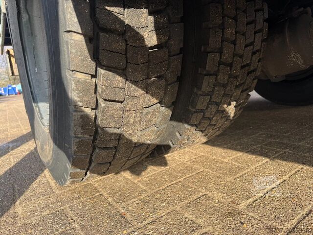 Bőrönd DAF 65.210 **BELGIAN TRUCK-FULL STEEL**