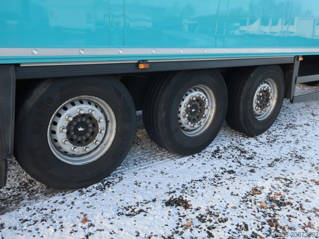 Semiremorcă frigorifică Schmitz Cargobull SKO 24 FP 60 Carrier Vector 1550 2 x LDS