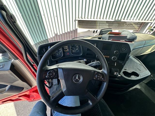 Φορτηγό εναλλασσόμενου αμαξώματος MERCEDES-BENZ Actros 1842 BDF/BigSpace /LBW 2t/6 Sitze/
