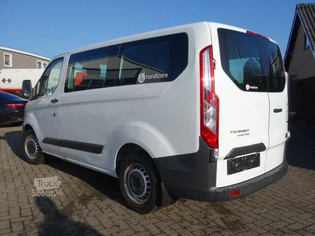 Vervoer van rolstoelen Ford Transit Custom 2,2tdci