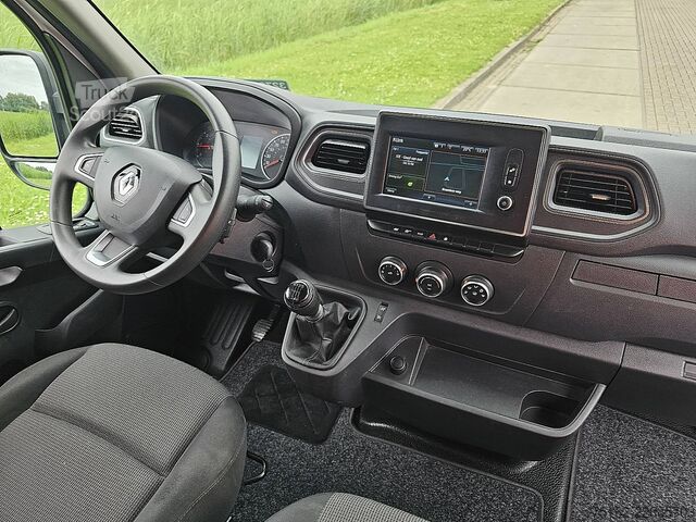 Kombi s vysokou střechou RENAULT MASTER 2.3 L3H2 Navi Euro6!