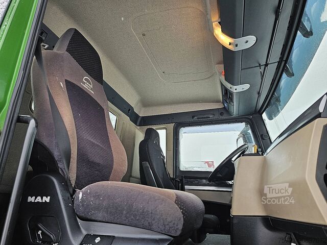 Sistema de brazo de pórtico M.A.N. 26.460 TGS MEILLER AK 16 NT