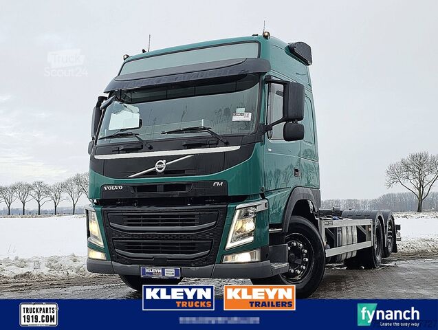 Chasis con cabina VOLVO FM 13.420 6X2 STEER AXLE PTO