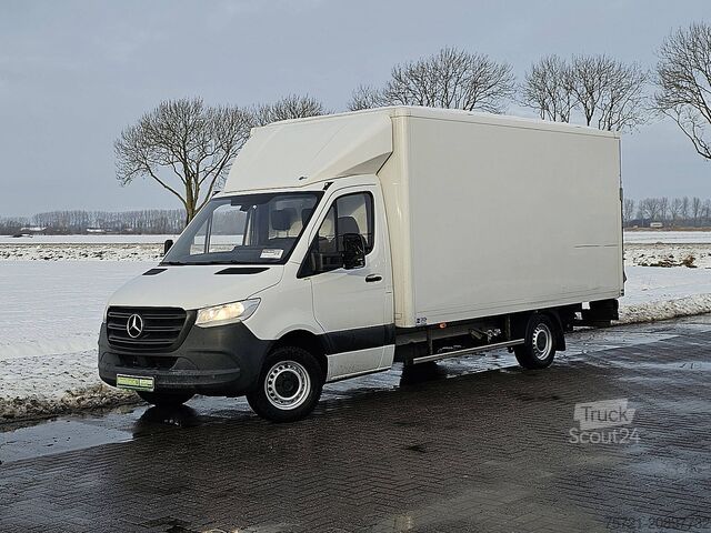 Koffer MERCEDES-BENZ SPRINTER 316 Bakwagen Laadklep!