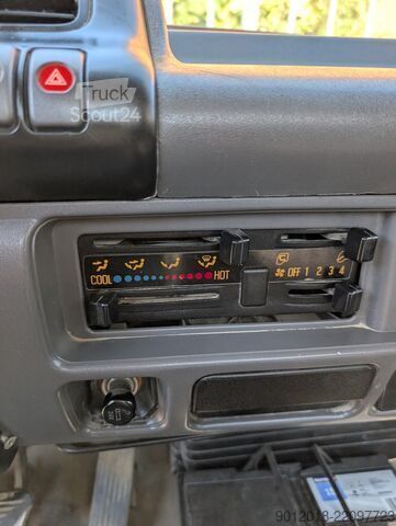 Tristrani prekucnik Isuzu NQR 75