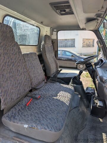 Tristrani prekucnik Isuzu NQR 75