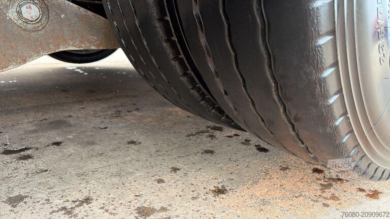 Încărcător redus Max Trailer max 300 (16110 LOAD CAPACITY / NEW CONDITION / ...