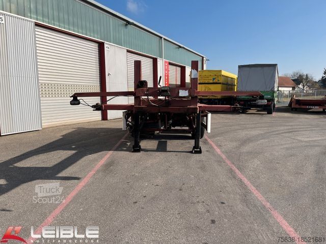 Semi-remorque à caisse mobile DOLL 20 feet / Fuss Containerchassis *BPW Achsen