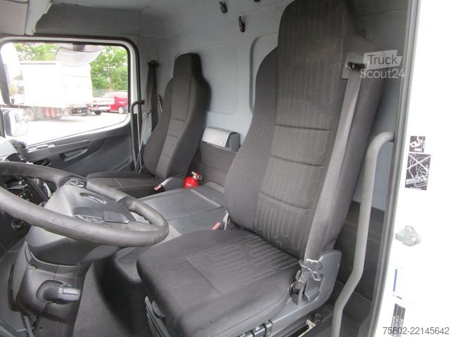 Fourgon tôlé MERCEDES-BENZ Atego 821L MP4*LBW+6,35m+AHK Kugel+EURO.6+Luft*