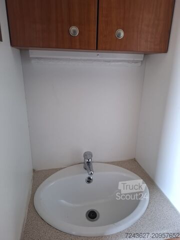 Camião de plataforma Volvo f10 