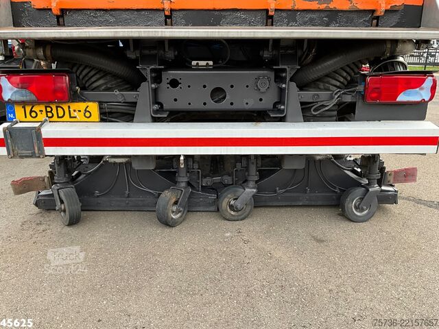 Veegmachine Man TGS 18.440 Euro 6 Beam S9000 Wegdekreiniger lin...