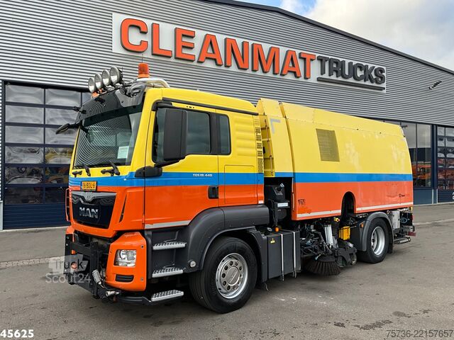 Veegmachine Man TGS 18.440 Euro 6 Beam S9000 Wegdekreiniger lin...