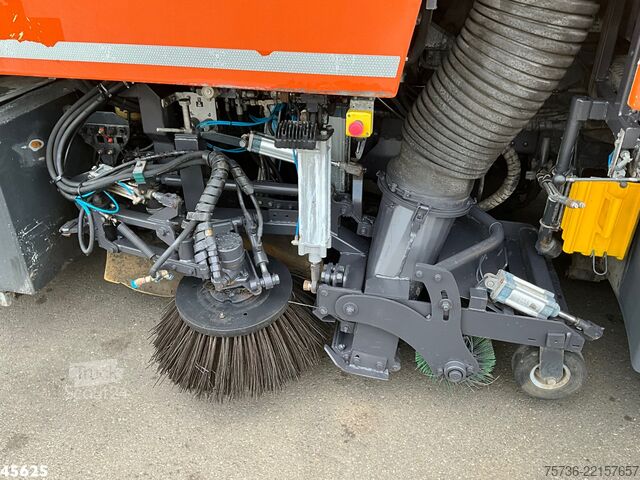 Veegmachine Man TGS 18.440 Euro 6 Beam S9000 Wegdekreiniger lin...