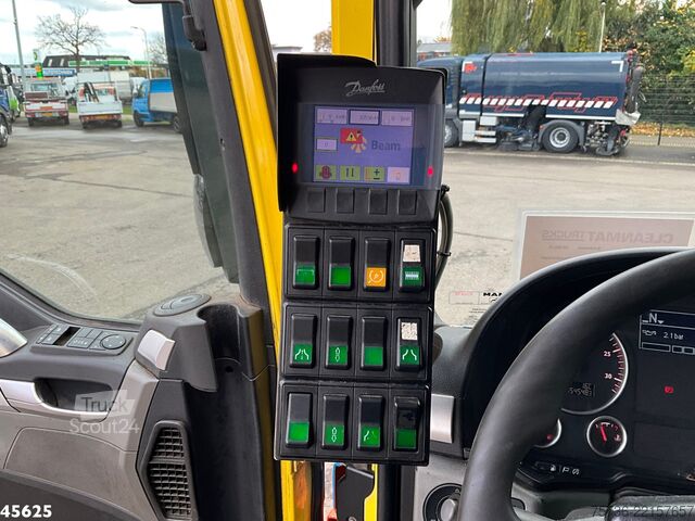 Veegmachine Man TGS 18.440 Euro 6 Beam S9000 Wegdekreiniger lin...