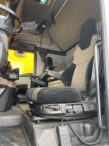 Vakio vetoauto MAN TGX XXL 18.510 4X2 LL SA - NUR 68000km!!!