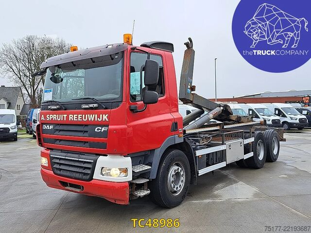 Контейнерні перевезення DAF 85 CF 460