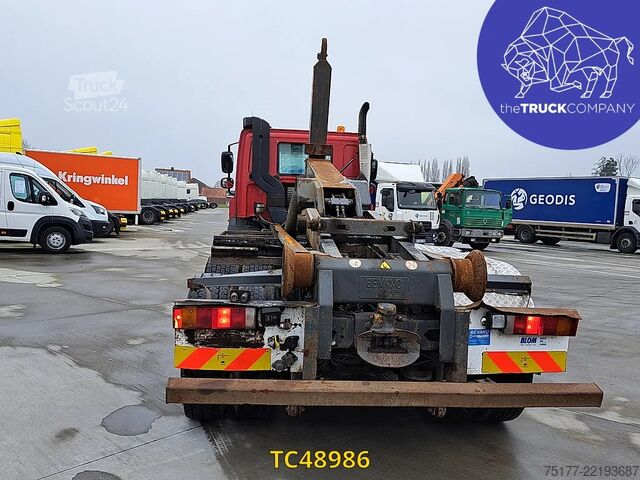 Контейнерні перевезення DAF 85 CF 460