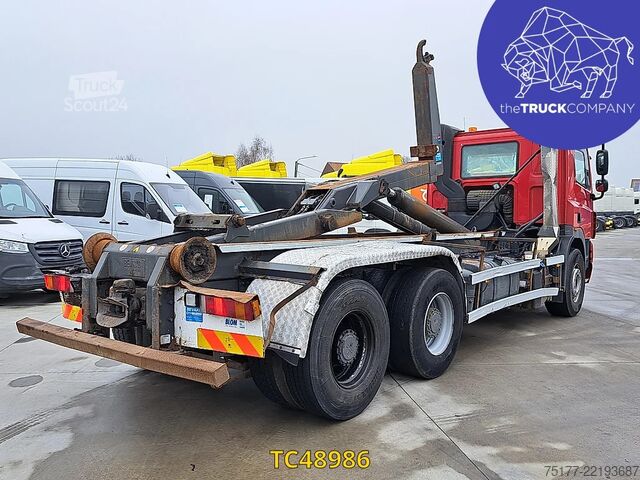Контейнерні перевезення DAF 85 CF 460