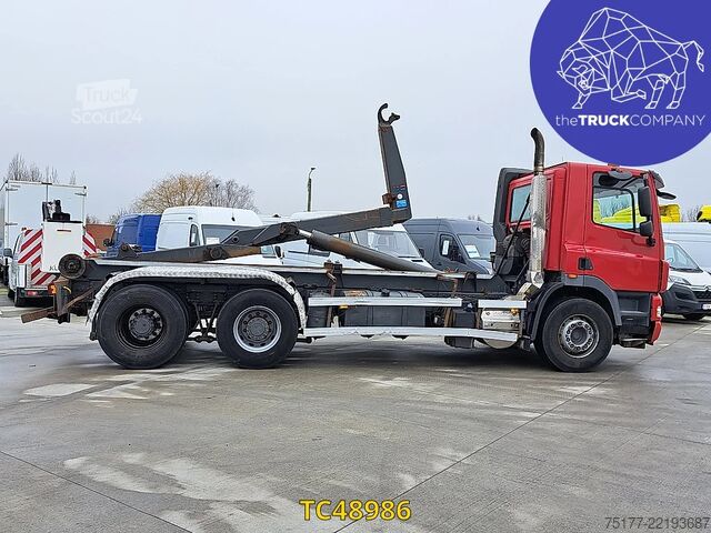 Контейнерні перевезення DAF 85 CF 460