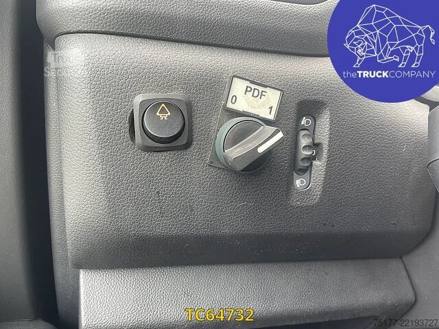 Zvedací plošina Renault Master 130.35 nacelle socage