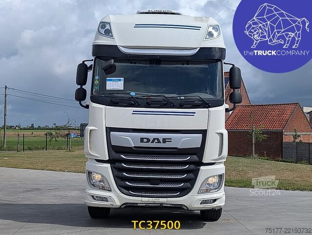 Chassis met cabine DAF XF 450