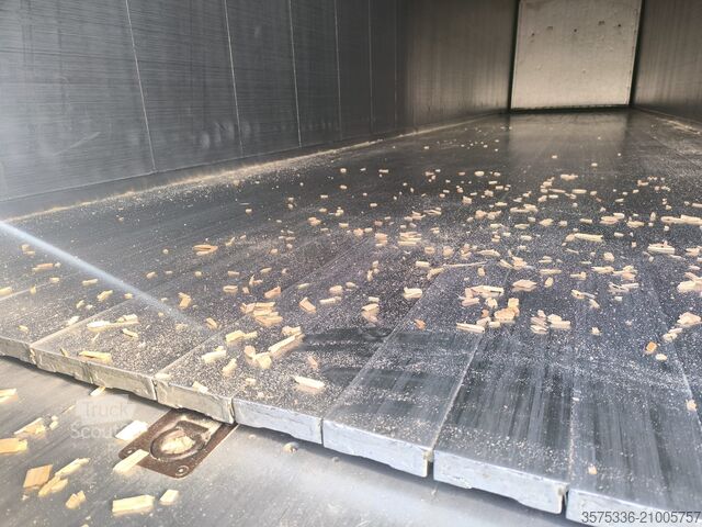 Walkingfloor met blaassysteem voor pellets Kraker CF 300 Schubboden mit Blaseinrichtung Pellets