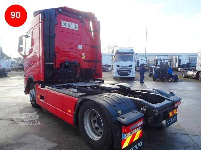Standaard trekker VOLVO FH 460 GLOBETROTTER