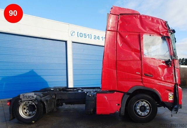 Standaard trekker VOLVO FH 460 GLOBETROTTER