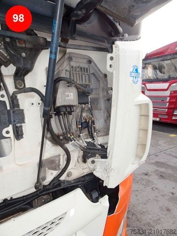 Koelwagen DAF CF 320 FLEISH + LIFT Daycab