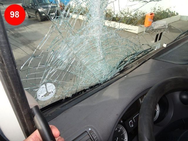 Koelwagen DAF CF 320 FLEISH + LIFT Daycab