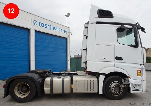 Standaard trekker MERCEDES-BENZ ACTROS 1845