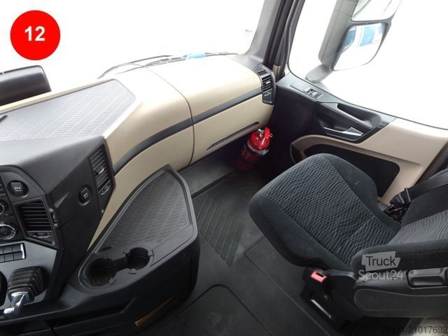 Standaard trekker MERCEDES-BENZ ACTROS 1845