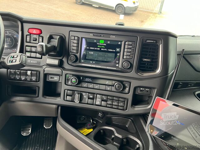 Camion à usage spécial Scania R 580 6x4 R 580 6x4, V8-Motor, Kipphydraulik, Retarder, 66t