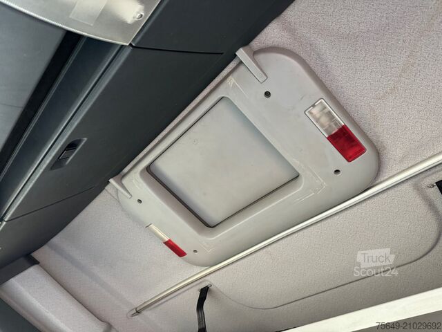 Châssis de camion MAN TGA 18.430 4X2 LL TGA 18.430 4X2 LL, 2x AHK