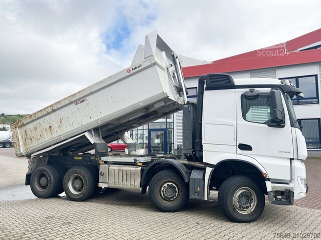Camion à usage spécial Mercedes-Benz Arocs 3253 K 8x4/4 Arocs 3253 K 8x4/4, Retarder, Stahlmulde ca. 15m³, hydr. Heckklappenöffnung