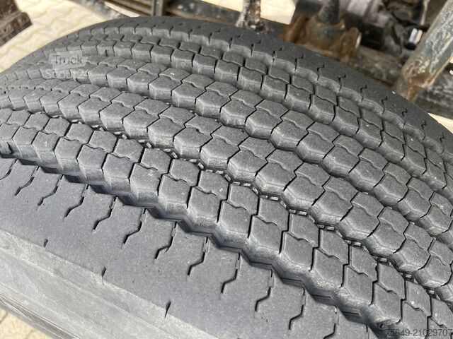 Autolaadkraan Mercedes-Benz Axor 1828 A 4x4 Axor 1828 A 4x4 mit Kran Hiab XS 166 E-5