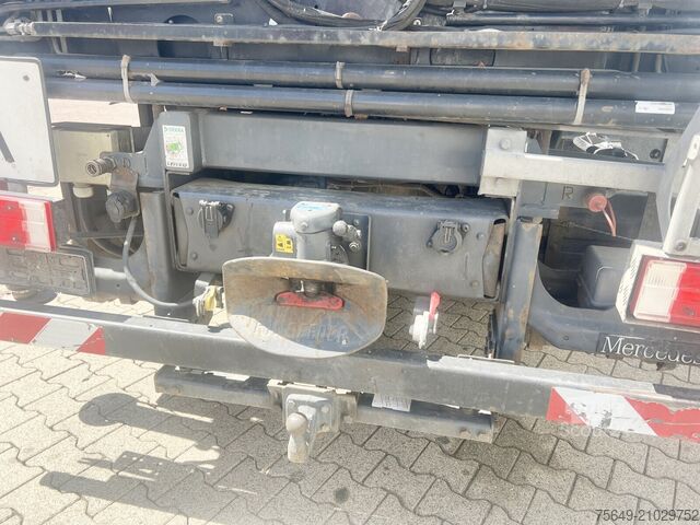 Γερανός πύργος Mercedes-Benz Atego 1624/27 4x2 Atego 1624/27 4x2, Heckkran Hiab 099 BS-2 HiDuo, Funk, 2x AHK