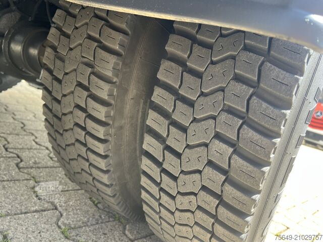 Benne tri-benne Iveco-Magirus EuroCargo ML80E18K 4x2 EuroCargo ML80E18K 4x2