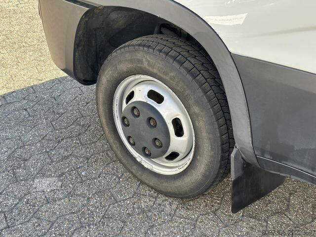 Hög tak skåpbil Iveco Daily 50C17  L4H2   EURO 5   KAMERA   KLIMA