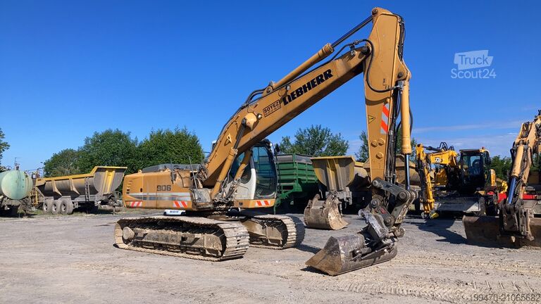 Lánctalpas kotrógép Liebherr R906 LC Litronic with two buckets